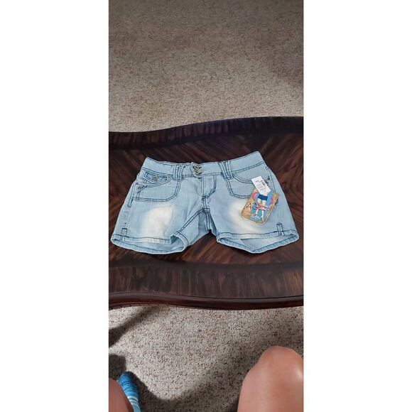 NEW WITH TAGS VINTAGE ANGELS SO SWEET FADED DENIM SHORTS - Picture 1 of 7